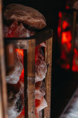 a close up of some food in a wooden box at Pensjonat Jurkowski Wellness & Spa in Ochotnica Dolna