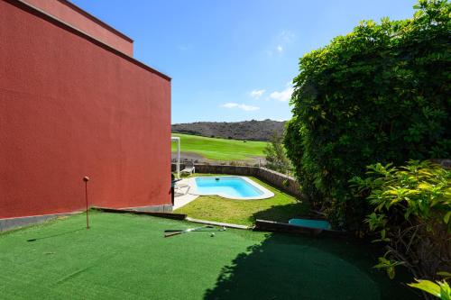 Villa in Salobre with Private Pool & Stunning View