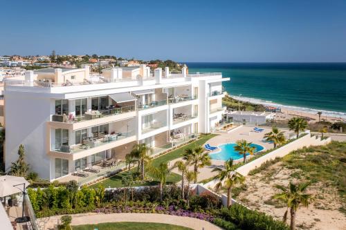 Beach View Apartment by Blue Diamond 101