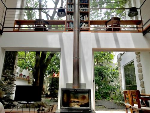 Amazing Mezzanine House with Garden - City Centre