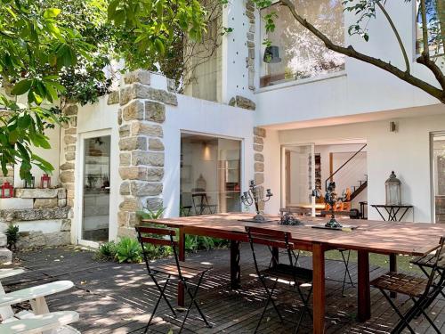Amazing Mezzanine House with Garden - City Centre