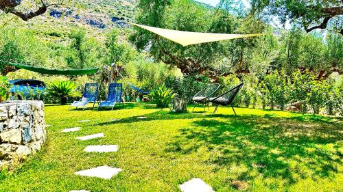 Foto The Secret Garden at Villa Georgia Kalamata 3