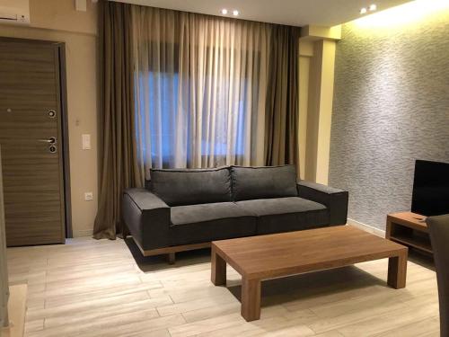 Cozy and modern house 350m to the see in Nikiti!