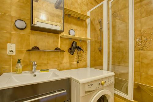 Koupelna v ubytování Charme et confort à Domino PLAGE