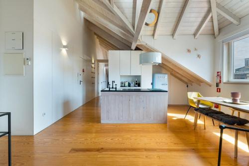 GuestReady - A Porto Nest with a Twist