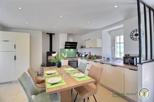 Dapur atau dapur kecil di Chez tonton yves