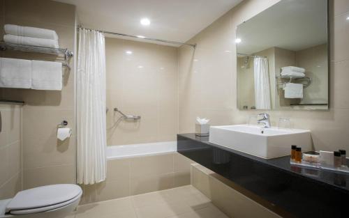 Un baño de Clayton Hotel Liffey Valley