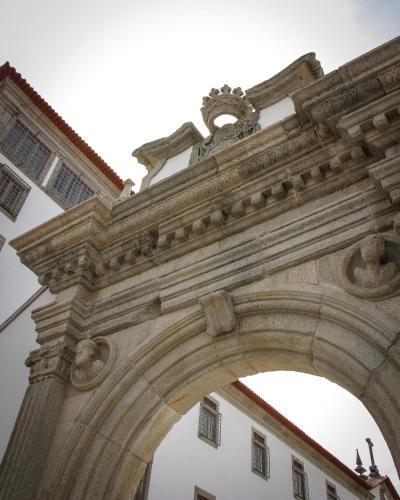 an archway on the side of a building at MS Collection Arouca - Mosteiro de Arouca in Arouca