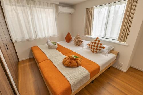 ikebukuro three storey villa,three bedrooms,9-10 people