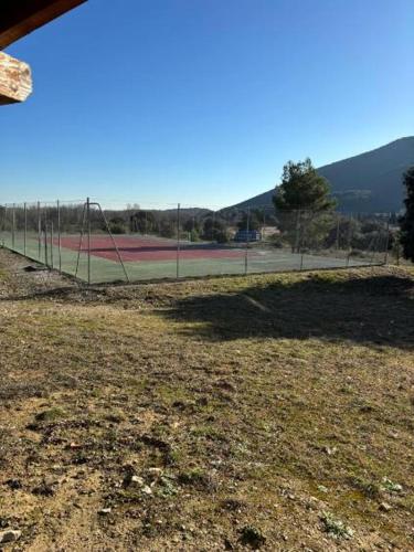 Photo de la galerie de l'établissement Maison de vacances entière dans les Cévennes, à Sauve