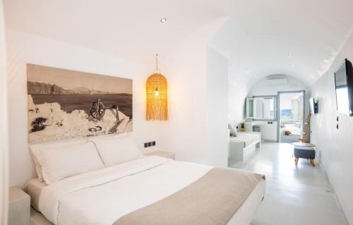 Μια τηλεόραση ή/και κέντρο ψυχαγωγίας στο Cliff Aura Suites