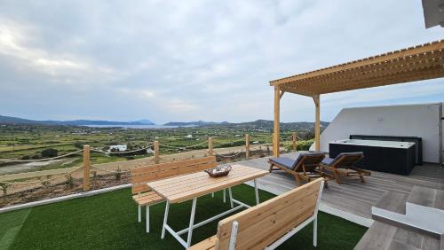 Bayview Villa with Jaccuzi - Milos