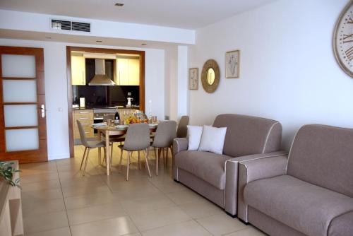 Spacious Cozy Apartment in Central Lloret de Mar