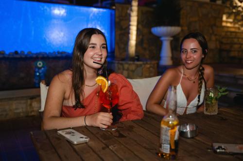 Ποτά στο Hotel Memmaj