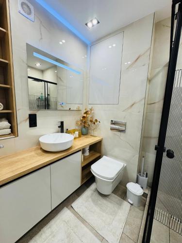 Un baño de Inamstro Home