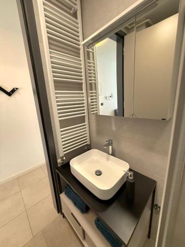 Lana apartment with private parking