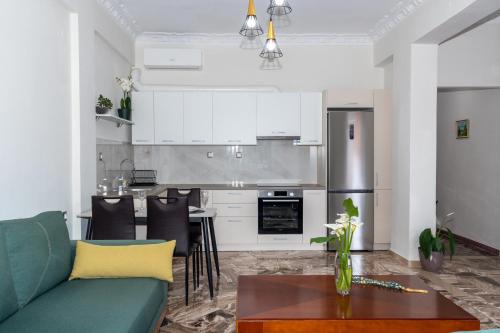 Lumea Apartment