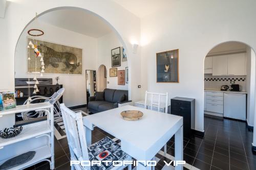 Kuchyň nebo kuchyňský kout v ubytování Angolo di mare by PortofinoVip