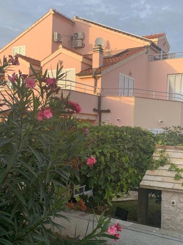 Villa Flipa Apartman Lilly
