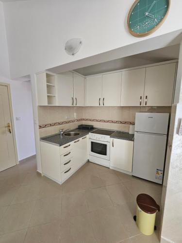 Cuina o zona de cuina de Tirke Apartment