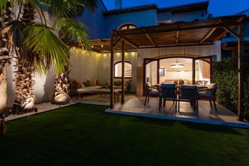K-PALM by Nuka Homes
