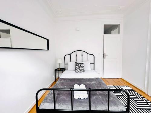 The Cordeiro House - NO 76 - 2E - Rooms & Stays