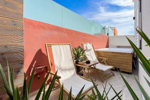 Central old Town house with jacuzzi and yard,4ppl