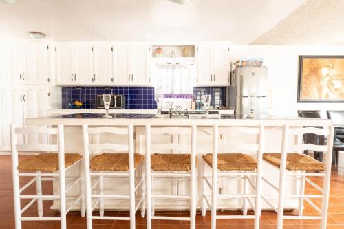 Η κουζίνα ή μικρή κουζίνα στο Beach House Rosarito