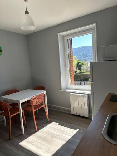Appartement cosy avec vue sur les montagnes