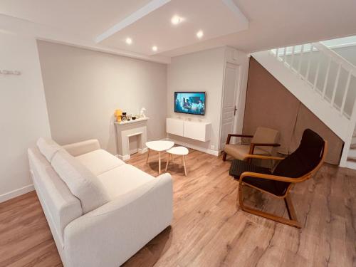 Duplex 3 couchages séparés Clim Wifi proche du port et commerces