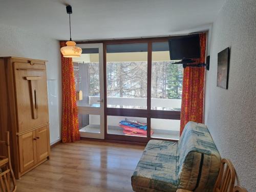 Imm Pelvoux 1 Studio familial pied des pistes