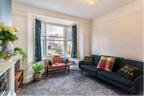 Χώρος καθιστικού στο HG1- 4 bed house
