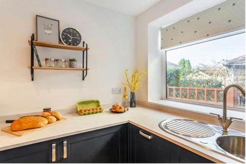 Φωτογραφία από το άλμπουμ του HG1- 4 bed house σε Harrogate