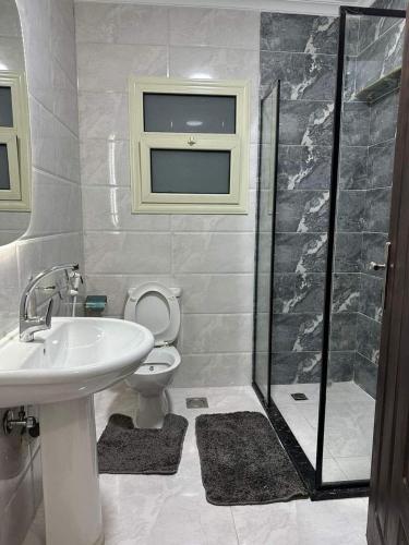 Bilik mandi di Boutique Centro Citta Hotel
