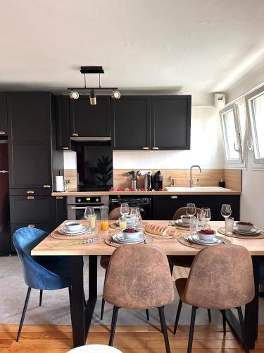 Photo de la galerie de l'établissement T3/2 douches/Parking/Villejuif/Paris/IGR, à Villejuif