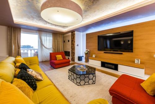 Luxurious Villa with Private Sea Access -Dubrovnik