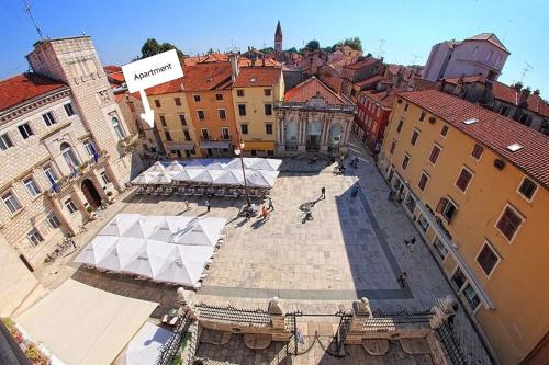 Platea Magna Lux Apartment