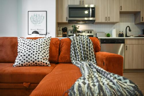 Posezení v ubytování LUX Studio King Bed Free Parking PITT CMU
