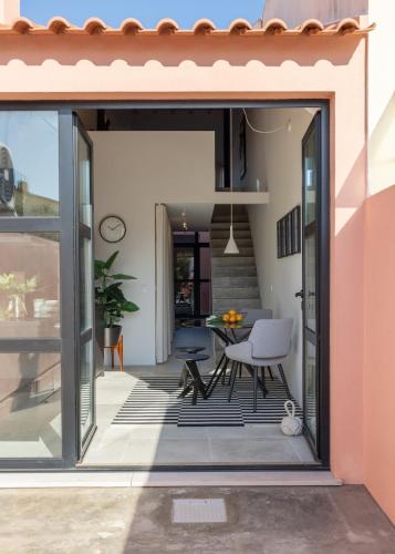 FILETE, Design house in Peniche's old town