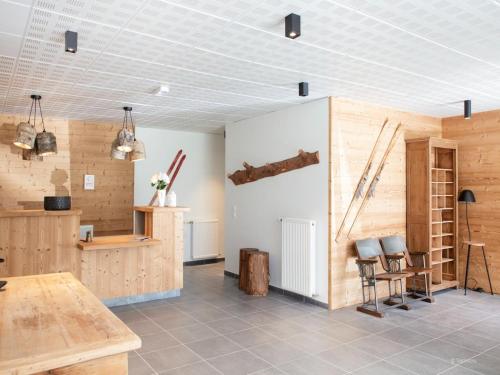 Photo de la galerie de l'établissement Chalet in Vaujany with Panoramic Mountain Views, à Vaujany
