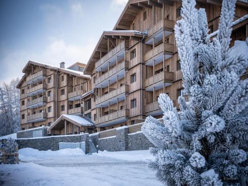 Photo de la galerie de l'établissement Apartment in Fornelet with Ski-In Ski-Out Access, à Aime La Plagne