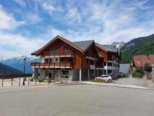 Photo de la galerie de l'établissement Apartment in Vaujany near Alpe d'Huez Slopes, à Vaujany
