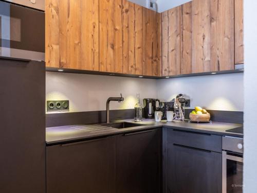 Photo de la galerie de l'établissement Apartment in Fornelet with Ski-In Ski-Out Access, à Aime La Plagne