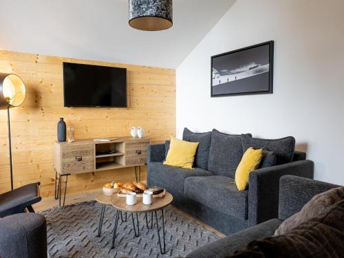 Charming alpine apartment with panoramic views