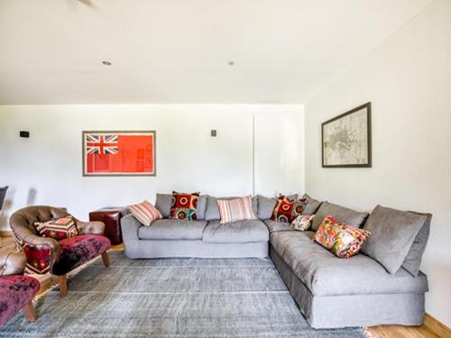 Photo de la galerie de l'établissement Chalet in Combloux with Mont-Blanc Views, à Combloux