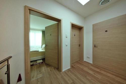 Gambar di galeri bagi Appartement für 8 Personen in Strausberg di Strausberg