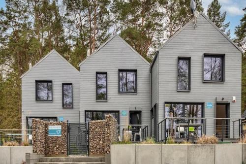 Holiday Home by Lake Wise ka near Baltic Beach