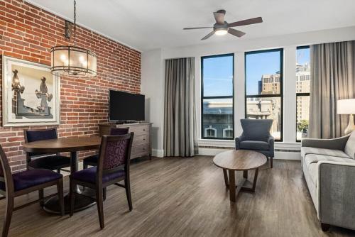 TV/trung tâm giải trí tại Club Wyndham La Belle Maison