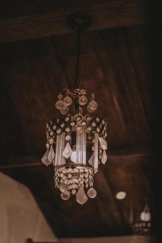 Gambar di galeri bagi Umakayu Joglo Villa Canggu - Boutique Hotel di Canggu