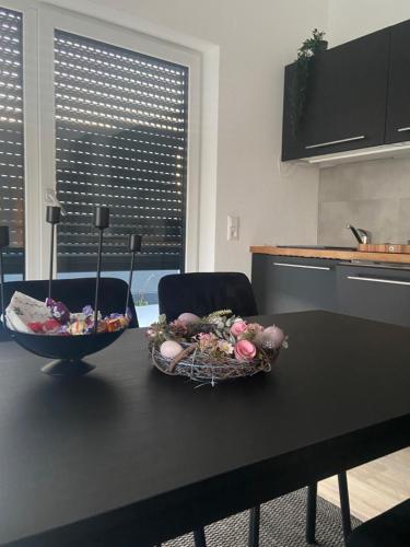 Makanan di atau berdekatan apartmen